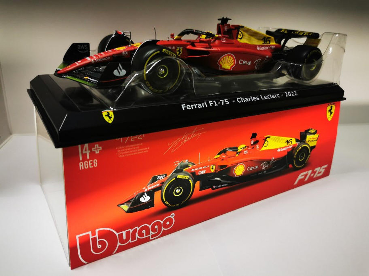 Burago 1/24 F1 Ferrari F1-75 2022 Leclerc Monza 75th Livery 