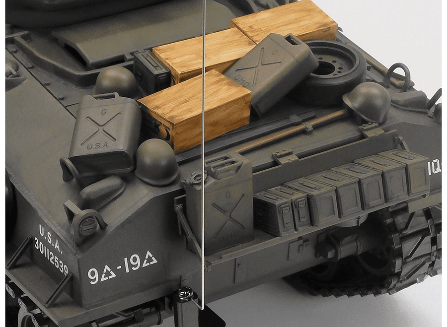 Tamiya 48217 1/35 Scale RC U.S Medium Tank M4A3 Sherman Kit Control