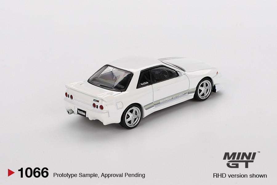 Mini GT 1/64 Nissan Skyline GT-R (R32) VeilSide Combat C-I White