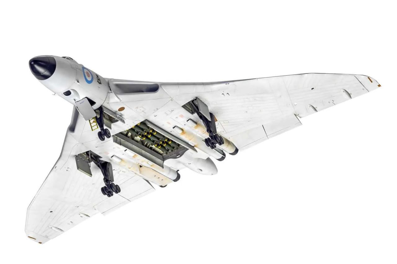Airfix 1/72 Avro Vulcan B.2 - Wonderland Models | A12011 | £74.99
