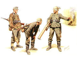 Master Box 1/35 German Tank Hunters 1944 Master Box 1/35 German Tank Hunters 1944