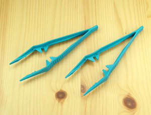  Modelcraft Plastic Tweezers 2 Piece Set 