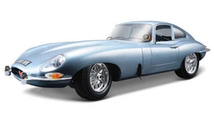Burago 1/18 Jaguar E Coupe 1961 Diecast Model Burago 1/18 Jaguar E Coupe 1961 Diecast Model