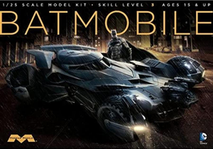  Moebius Models 1/25 Batman vs Superman Batmobile 