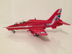 RAF 1/72 Red Arrows Hawk BAE Hawk Diecast Plane RAF 1/72 Red Arrows Hawk BAE Hawk Diecast Plane