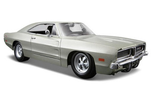 Maisto 1/25 1969 Dodge Charger RT Diecast Model Maisto 1/25 1969 Dodge Charger RT Diecast Model