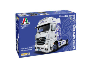 Italeri 1/24 Mercedes Benz Actros MP4 Giga Space Italeri 1/24 Mercedes Benz Actros MP4 Giga Space