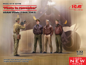 Icm ICM 1/32 Photo To Remember USAAF Pilots 1944-1945 Model Figures 
