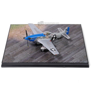 Forces Of Valor 1/72 P-51D Mustang Diecast Model   Forces Of Valor 1/72 P-51D Mustang Diecast Model