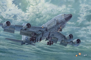 Roden 1/144 Boeing RC-135V/W Rivet Joint USAF Model Kit Roden 1/144 Boeing RC-135V/W Rivet Joint USAF Model Kit