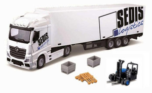 Burago 1/43 MB Actros Lift and Load Truck With Pallets   Burago 1/43 MB Actros Lift and Load Truck With Pallets