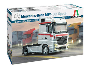 Italeri 1/24 Mercedes Benz MP4 Italeri 1/24 Mercedes Benz MP4