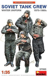 MiniArt 1/35 Soviet Tank Crew Winter Uniforms 1970s-1980s Model Figures MiniArt 1/35 Soviet Tank Crew Winter Uniforms 1970s-1980s Model Figures