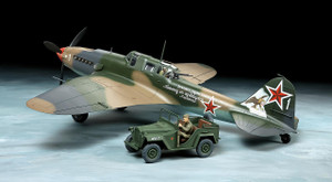  Tamiya 1/48 Ilyushin IL-2 Shturmovik & GAZ-67B Model kit 