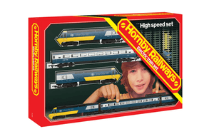 Hornby Railways BR High Speed Retro Train Set   Hornby Railways BR High Speed Retro Train Set