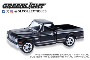  Greenlight 1/64 Chevy Cheyenne C10 Short Bed 1972 - Black 
