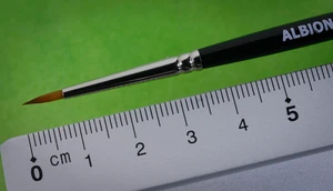 Albion Alloys Brushes - Kolinsky Sable - Size 2/0 Round Pointed