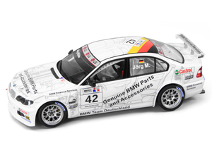 NuNu 1/24 BMW 320i E46 2005 WTCC