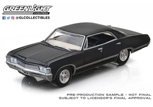 Greenlight 1/64 1967 Chevrolet Impala Sport Sedan Tuxedo Black