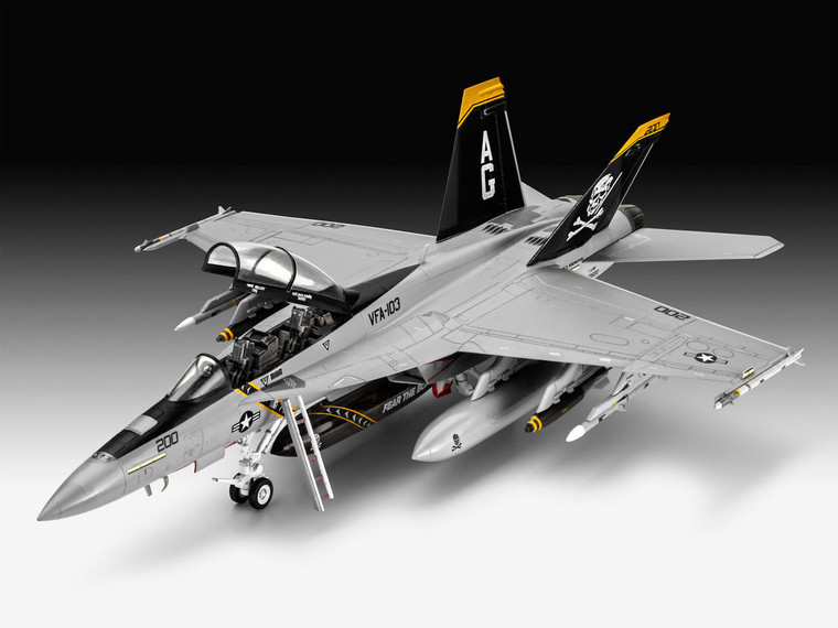  Revell 1/72 Boeing F/A-18F Super Hornet 