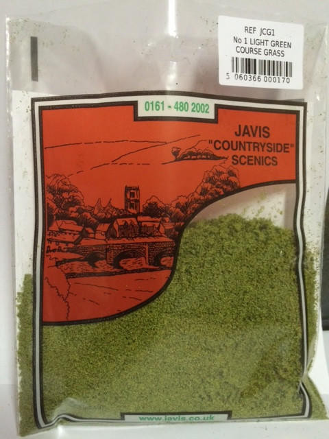  Javis Scatter No.1 Light Green Coarse Grass 