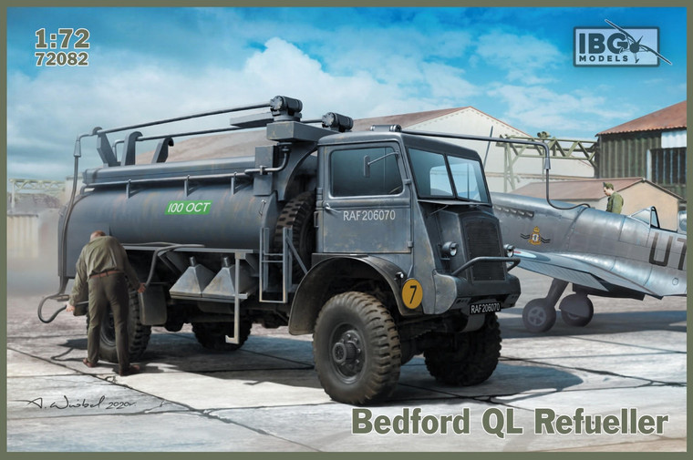  IBG Models 1/72 Bedford QL Refueller Model Kit 