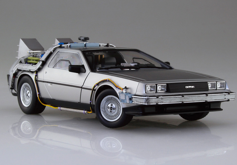  Aoshima 1/24 Back to the Future Part 1 DeLorean Time Machine 