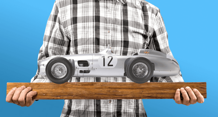  IXO 1/8 Mercedes-Benz W196R Stirling Moss Diecast Model Kit 
