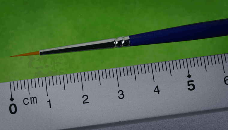 Academy Albion Alloys Brushes - Synthetic - Size 2/0 Round Pointed 