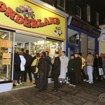 Queues for Furbies at Wonderland Models