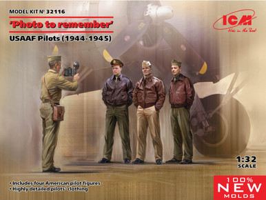 ICM 1/32 WWII USAAF Pilots 1944-1945 Photo to Remember