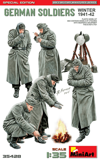 MiniArt 1/35 German Soldiers Winter 1941-1942