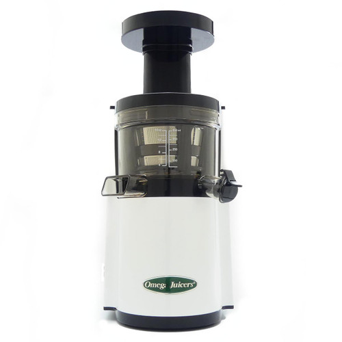 Omega VSJ843RW Slow Juicer in White Omega VSJ843RR Slow Juicer in Red