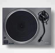 Technics SL-1500CS Delta Sigma Premium Class Direct Drive Turntable