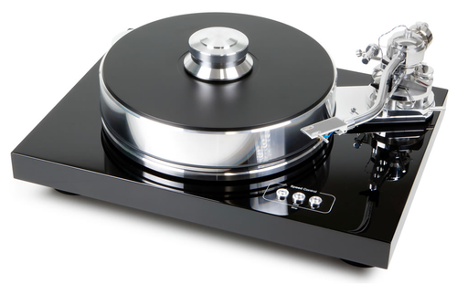 ProJect Signature 10 Turntable in High Gloss Black