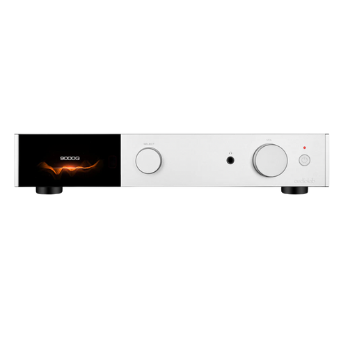 Audiolab 9000Q Preamplifier in Silver, front of unit