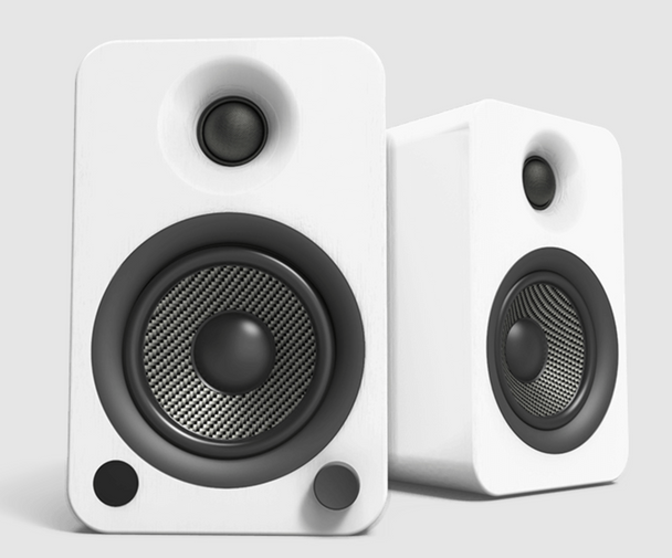 Kanto Audio Active Speakers Kanto Audio YU4 Active Speakers in Matte White, front image