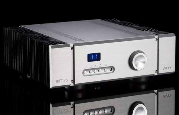 Pass Labs INT-25 Integrated Amplifier in silver, front

