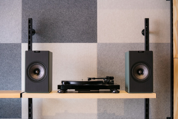 KEF Coda W Active Speakers & Audio Technica AT-LPW50PB Turntable Bundle