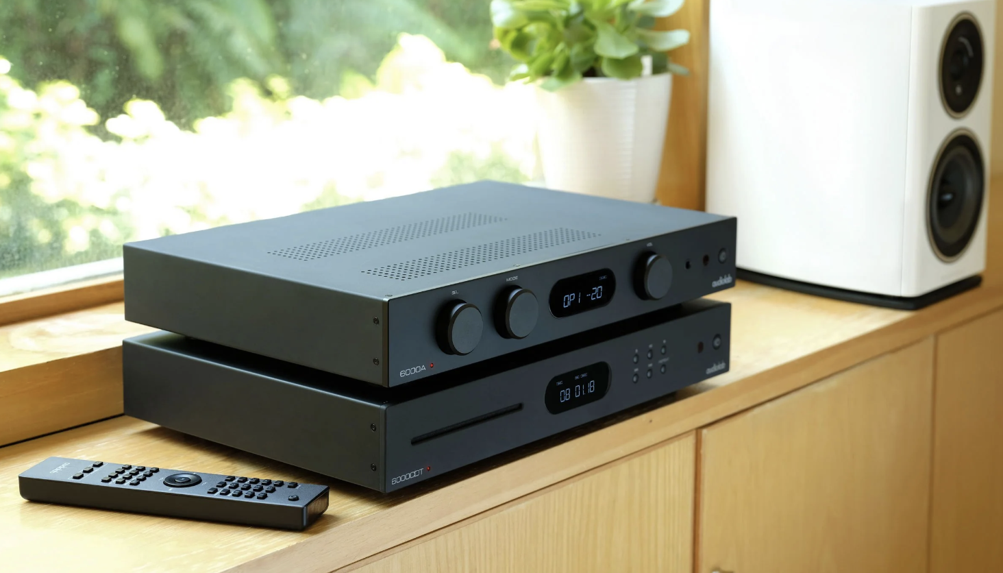 audiolab-6000cdt-cd-transport-black-hero-stereophonic.png audiolab-6000cdt-cd-transport-black-hero-stereophonic.png