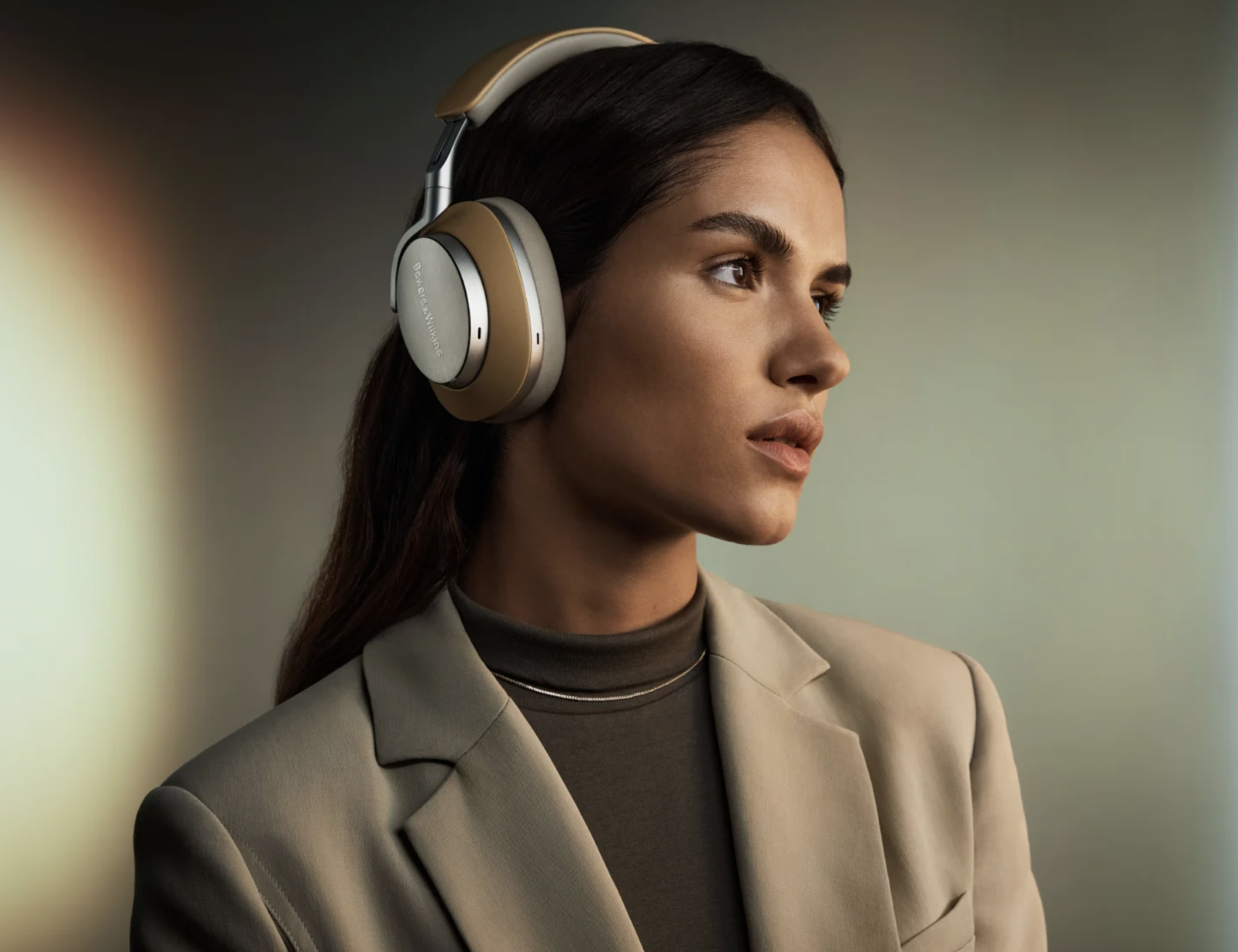 b-w-px8-noise-cancelling-over-ear-headphones-hero-stereophonic.png