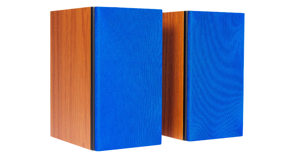encel-gelati-bookshelf-speakers-caramel-walnut-electric-blue-grilles-cropped-stereophonic.png