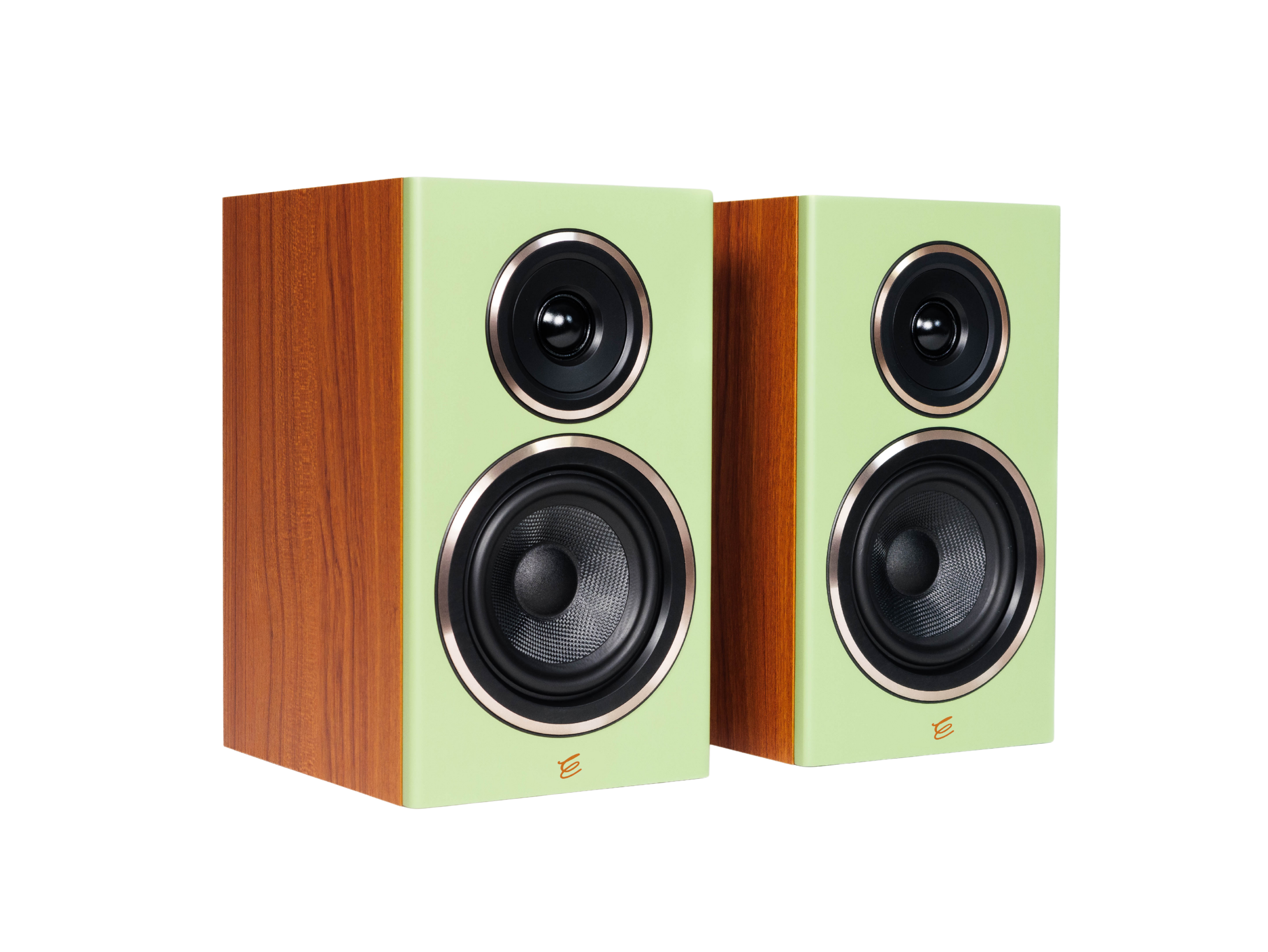 encel-gelati-bookshelf-speakers-walnut-pistachio-no-grilles-cropped-stereophonic.png