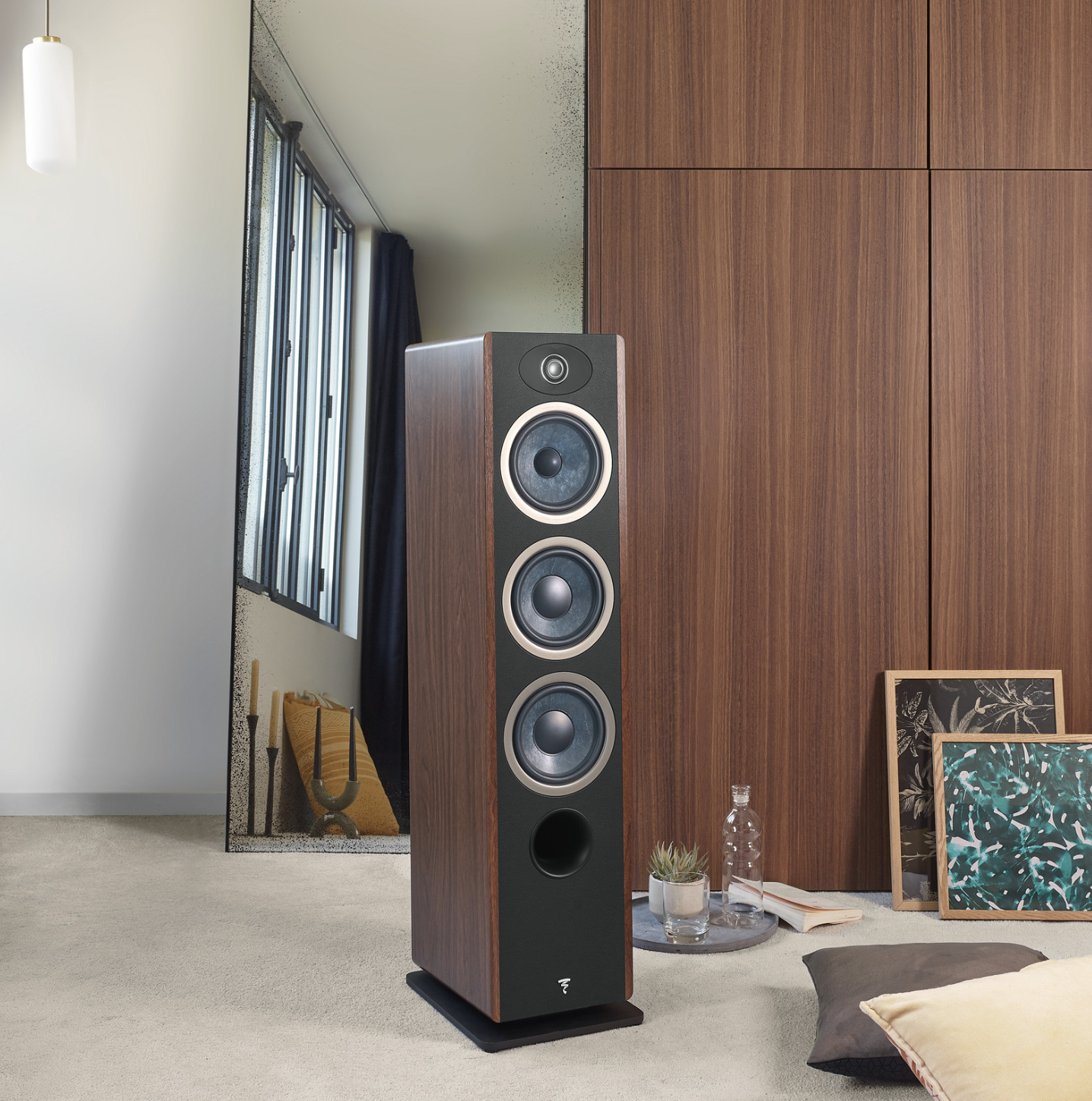 focal-vestia-no.2-floorstanding-speakers-hero-stereophonic.png