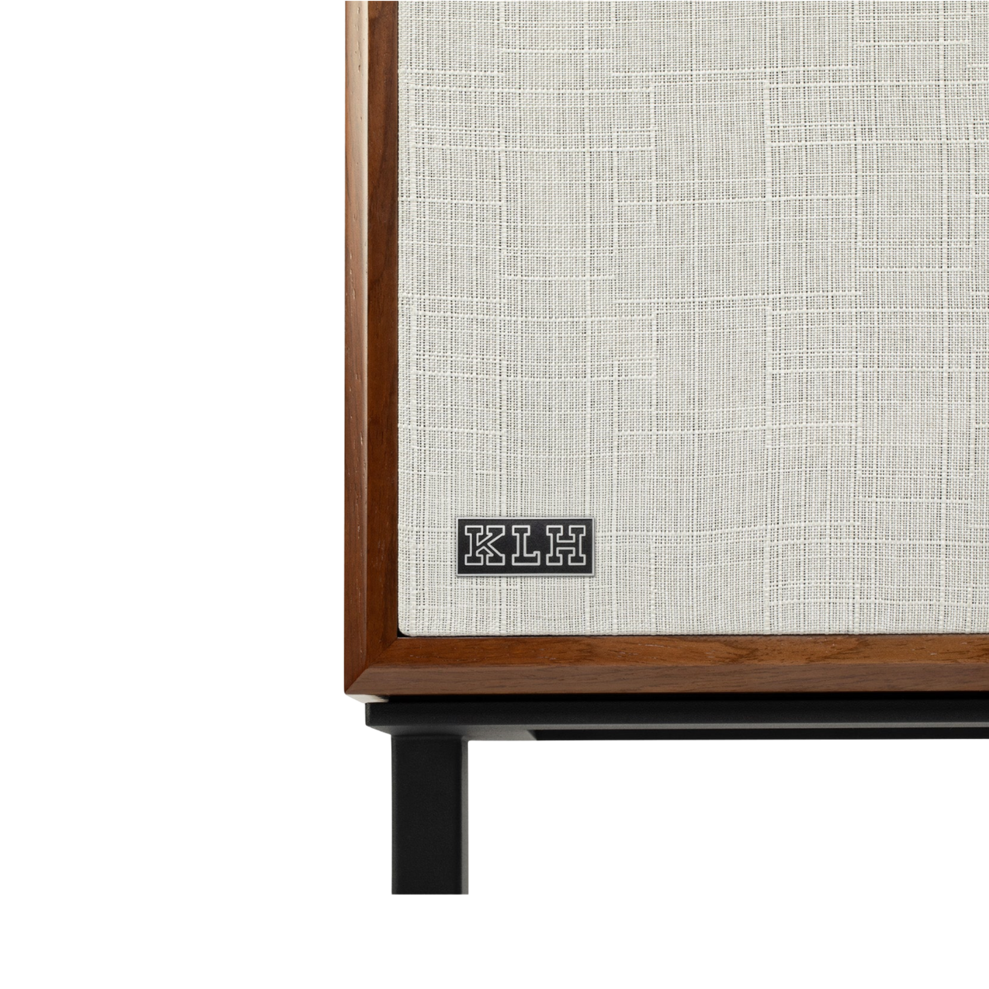klh-model-4-loudspeaker-walnut-closeup-logo-stereophonic.png klh-model-4-loudspeaker-walnut-closeup-logo-stereophonic.png