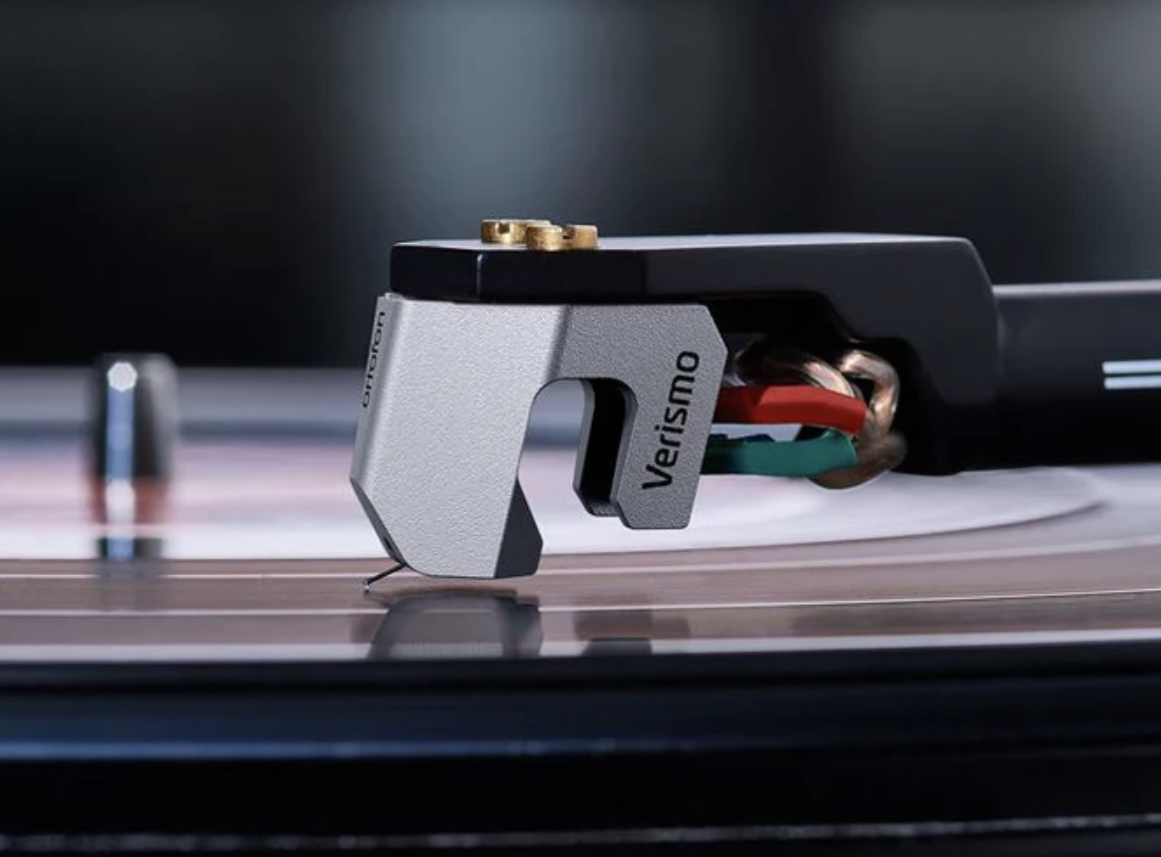 ortofon-mc-verismo-moving-coil-cartridge-hero-stereophonic.png