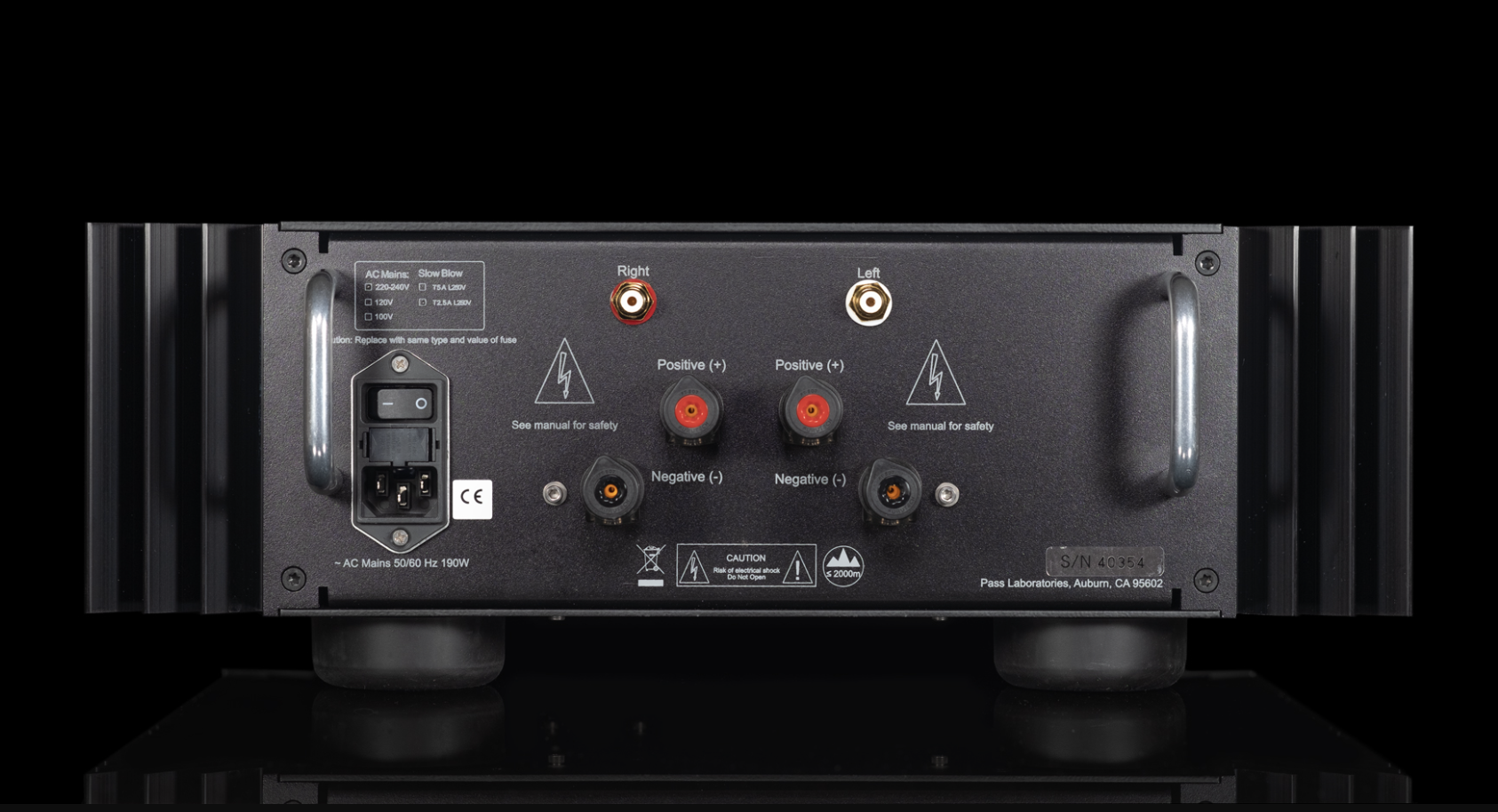 pass-labs-xa25-stereo-amplifier-black-rear-stereophonic.png