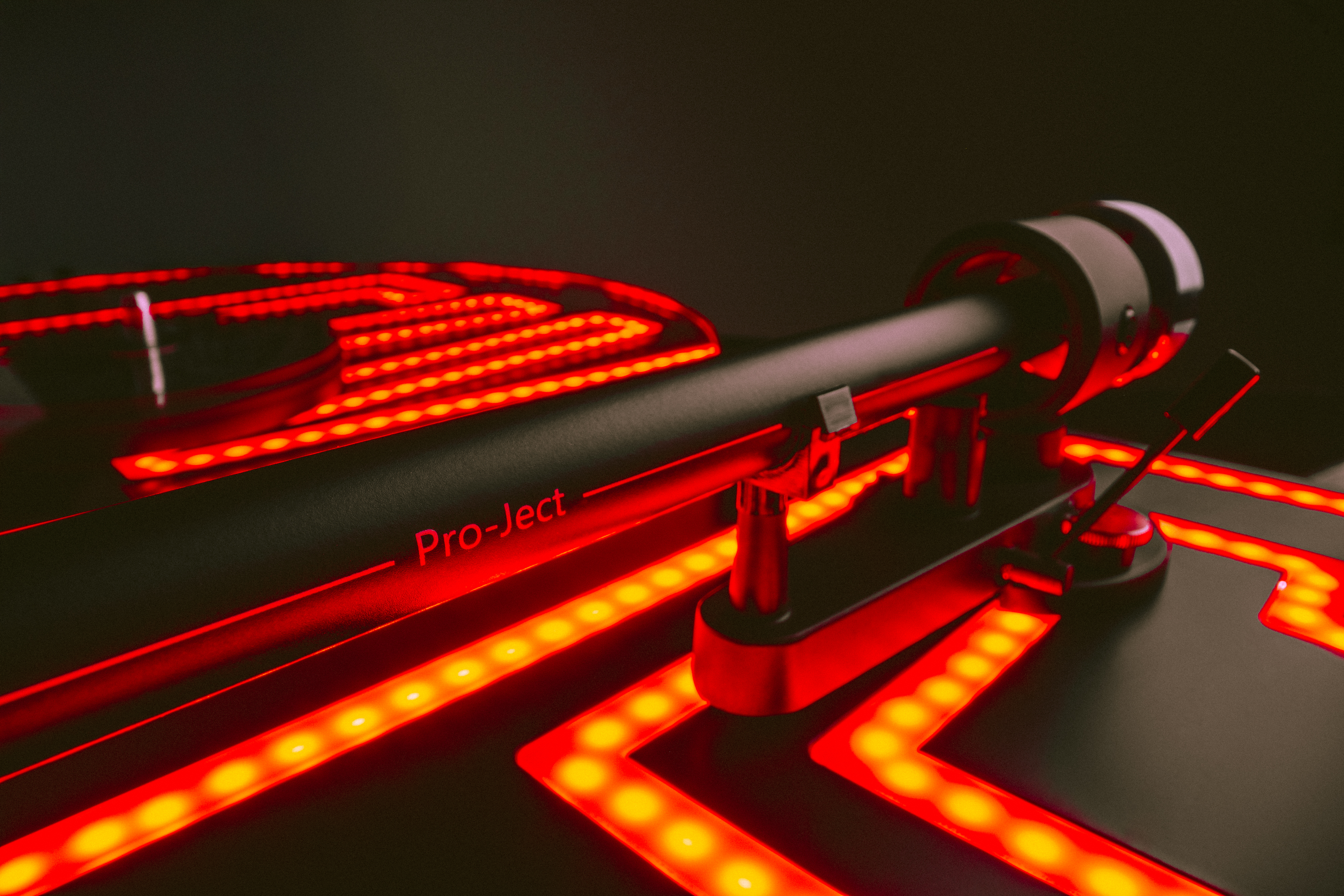 project-elvis-special-edition-turntable-with-sumiko-rainier-cartridge-tonearm-stereophonic.png project-elvis-special-edition-turntable-with-sumiko-rainier-cartridge-tonearm-stereophonic.png