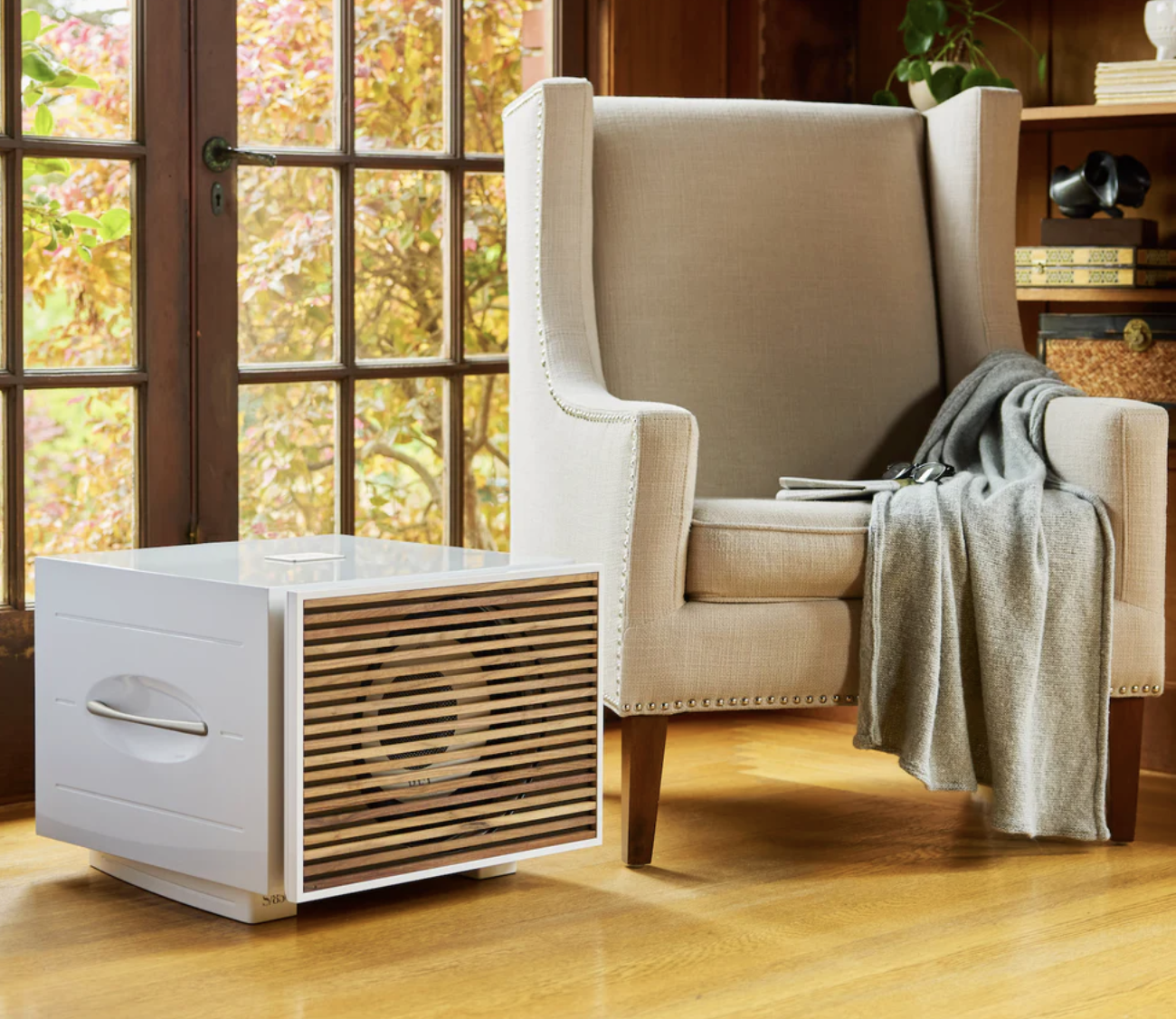 rel-acoustics-s-550-subwoofer-white-main-stereophonic.png