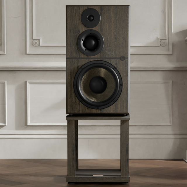 revival-audio-atalante-grande-reserve-loudspeakers-front-stereophonic.png